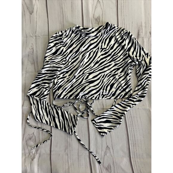 SHEIN Zebra Print Cropped Backless Long Sleeve Top Black White Y2K Women’s S - Picture 1 of 6